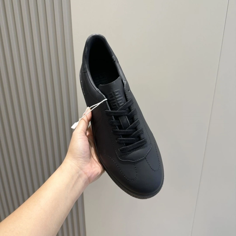 Gxvxnchy Sneakers GoAnywhere 154735