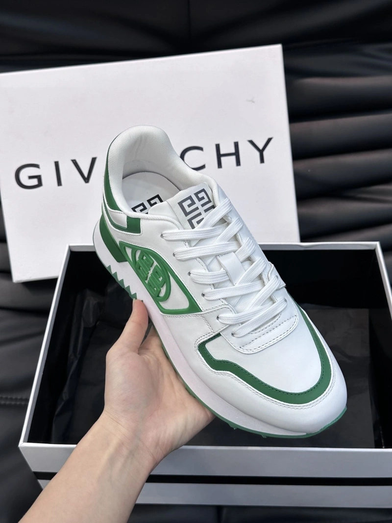 Gxvxnchy Sneakers Resilient 154726