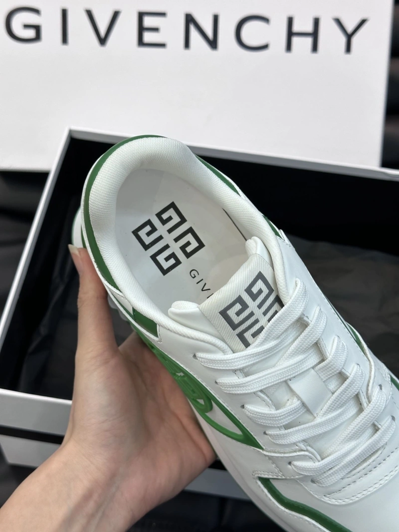 Gxvxnchy Sneakers Resilient 154726