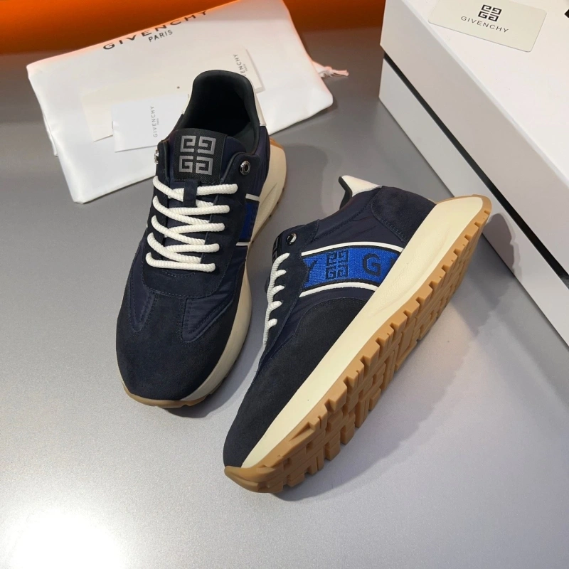 Gxvxnchy Sneakers EyeCatching 154722