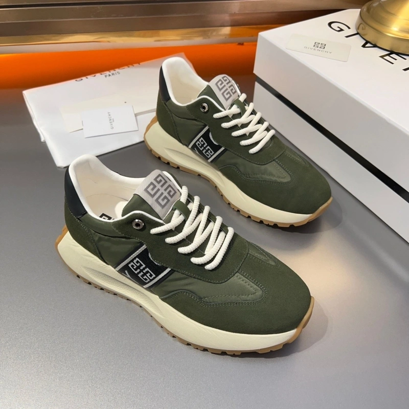 Gxvxnchy Sneakers Bold 154718