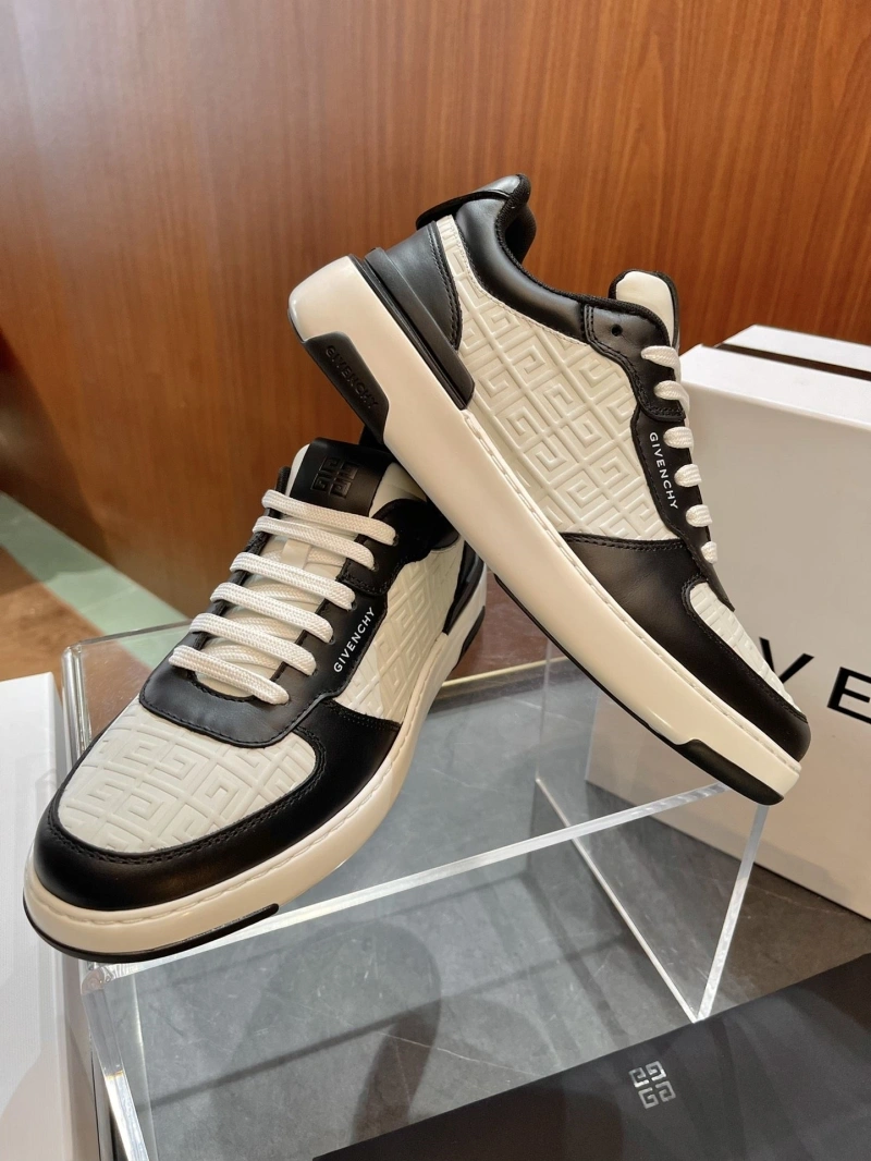 Affordable Gxccx Sneakers 166057