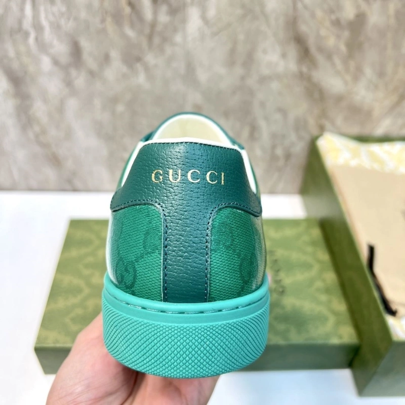 Reliable Gxccx Sneakers 166049