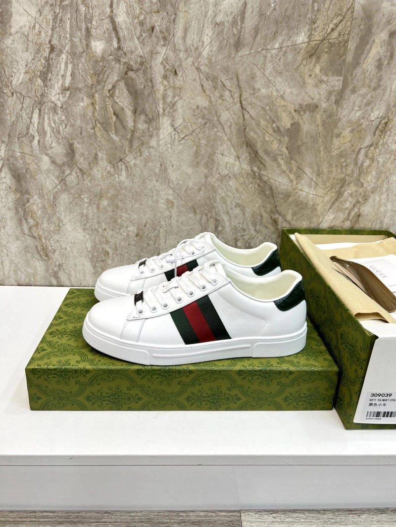 Efficient Gxccx Sneakers 166050