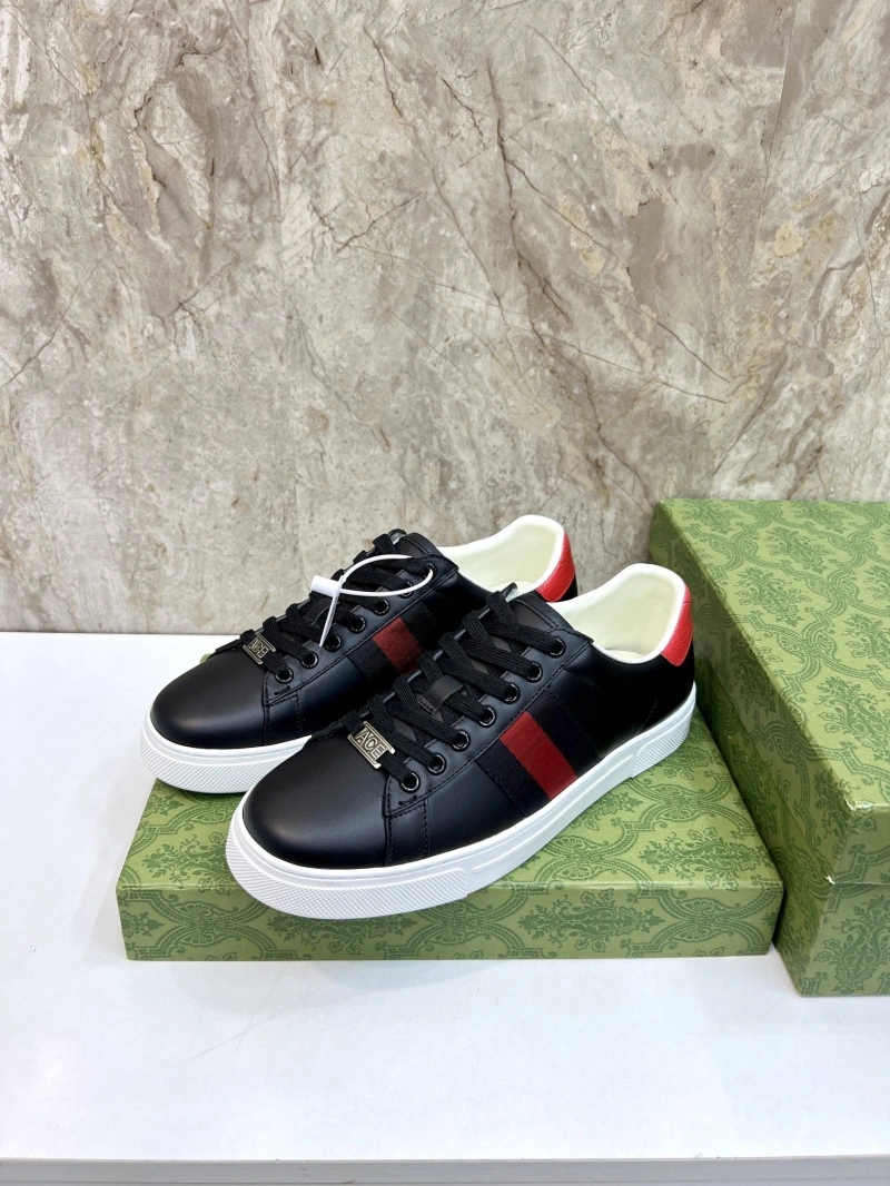HighQuality Gxccx Sneakers 166048