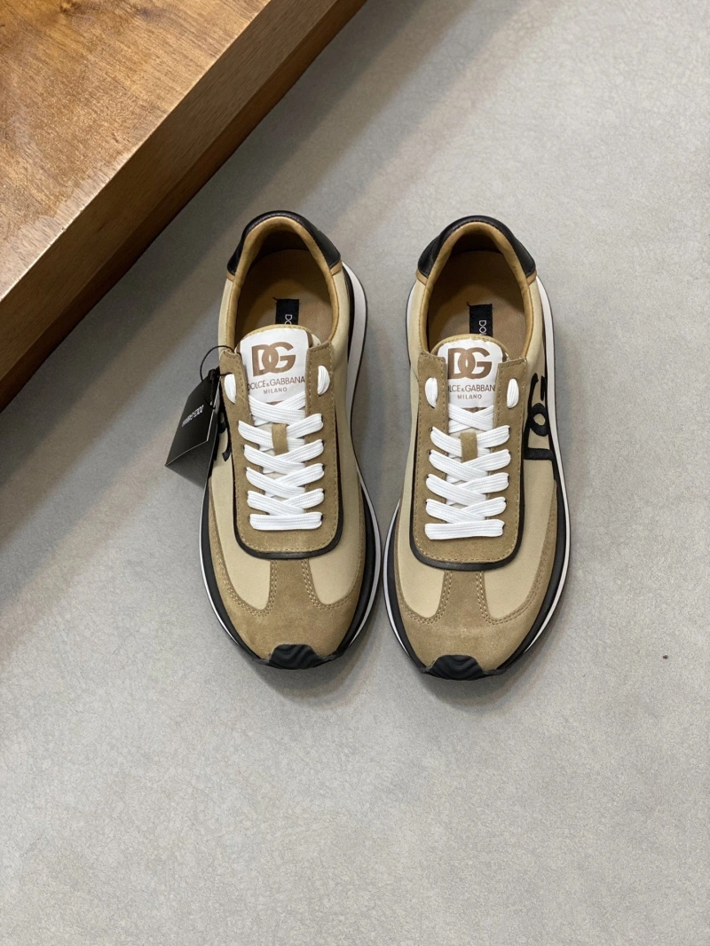Functional Dolce & Gabbana Sneakers 146672