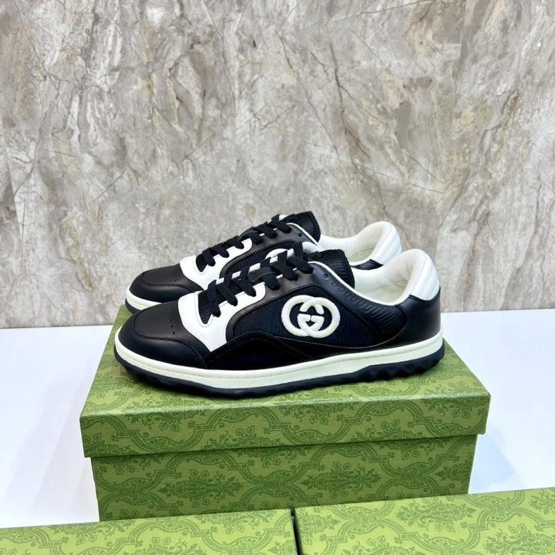 Modern Gxccx Sneakers 166032