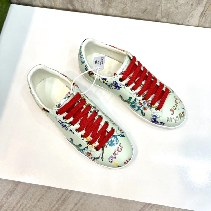 Trendsetting Gxccx Sneakers 166008
