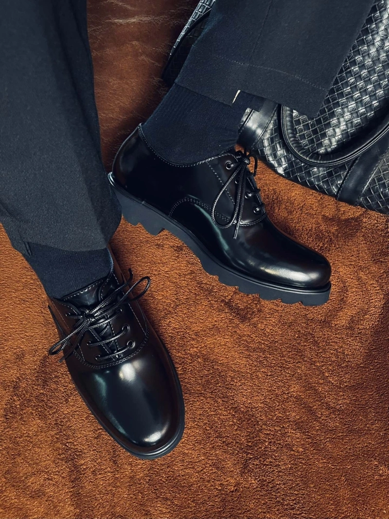 Fashionable Bxttxga Vxnxta Leather Shoes 113282