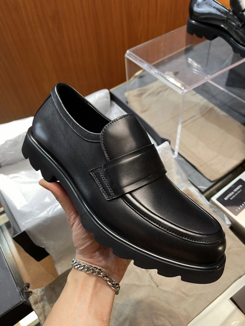 NewStyle Bxttxga Vxnxta Leather Shoes 113262