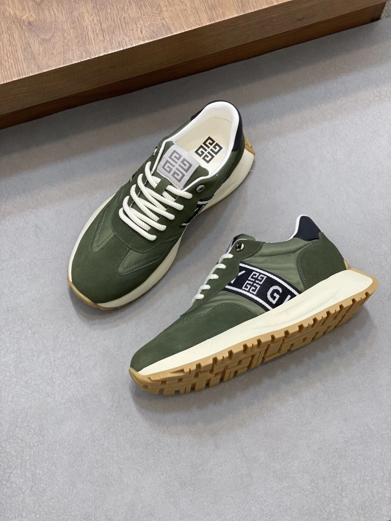 Lightweight Gxvxnchy Sneakers 154711