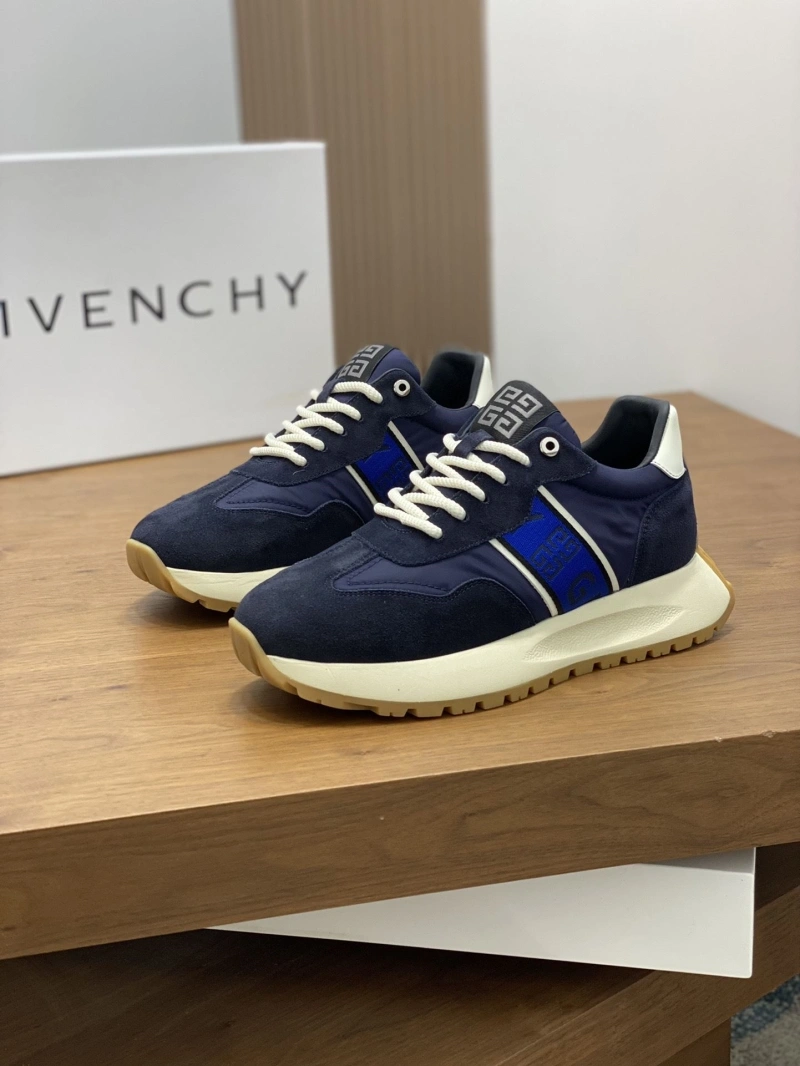 Gxvxnchy Sneakers Lightweight 154704