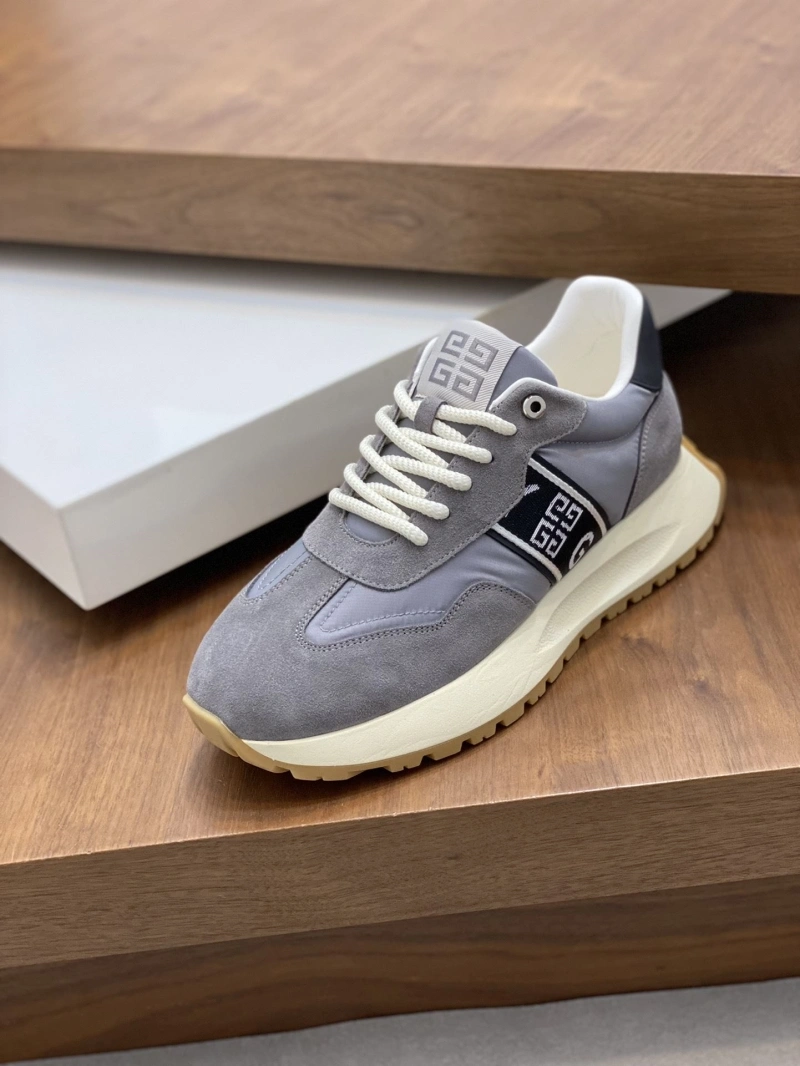 Gxvxnchy Sneakers Lightweight 154710