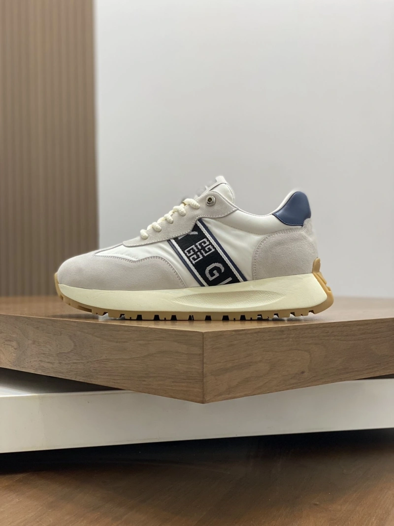 StreetReady Gxvxnchy Sneakers 154715