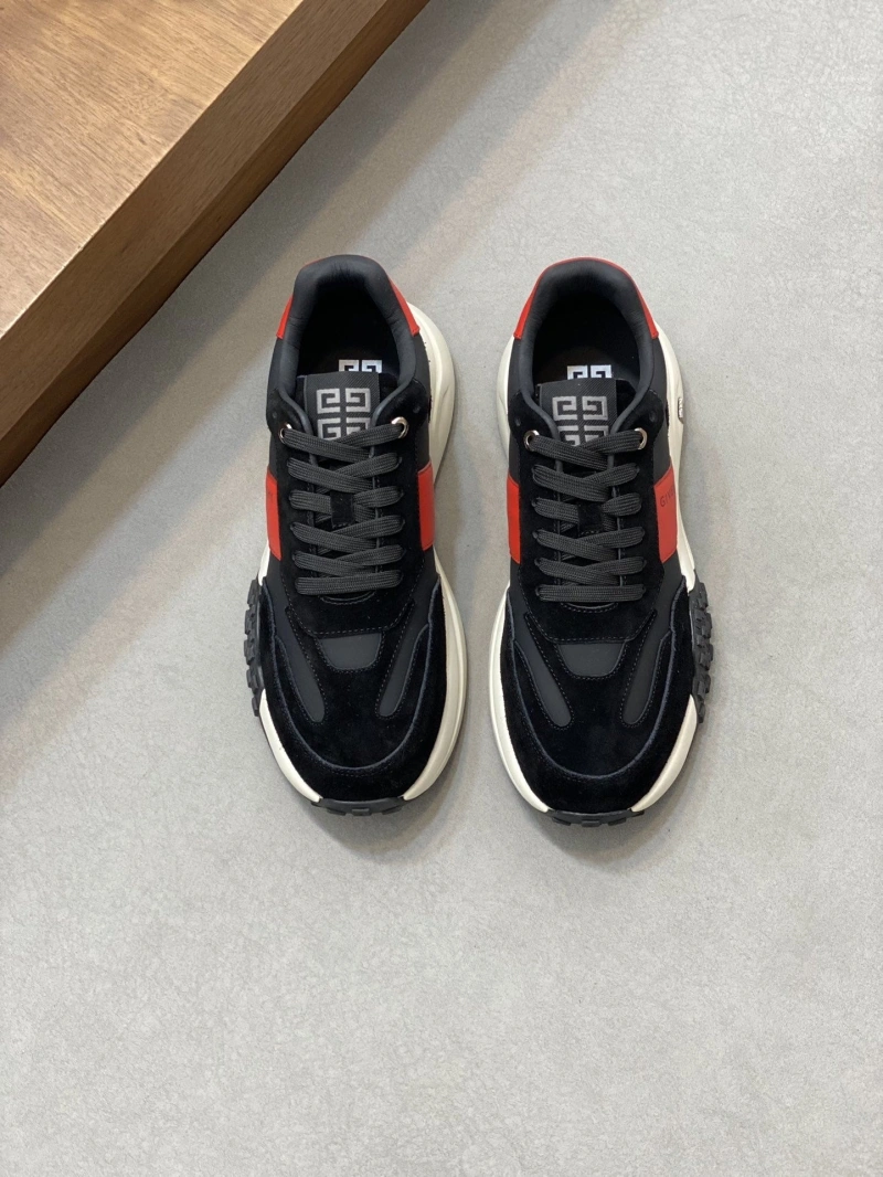 Gxvxnchy Sneakers Classic 154708