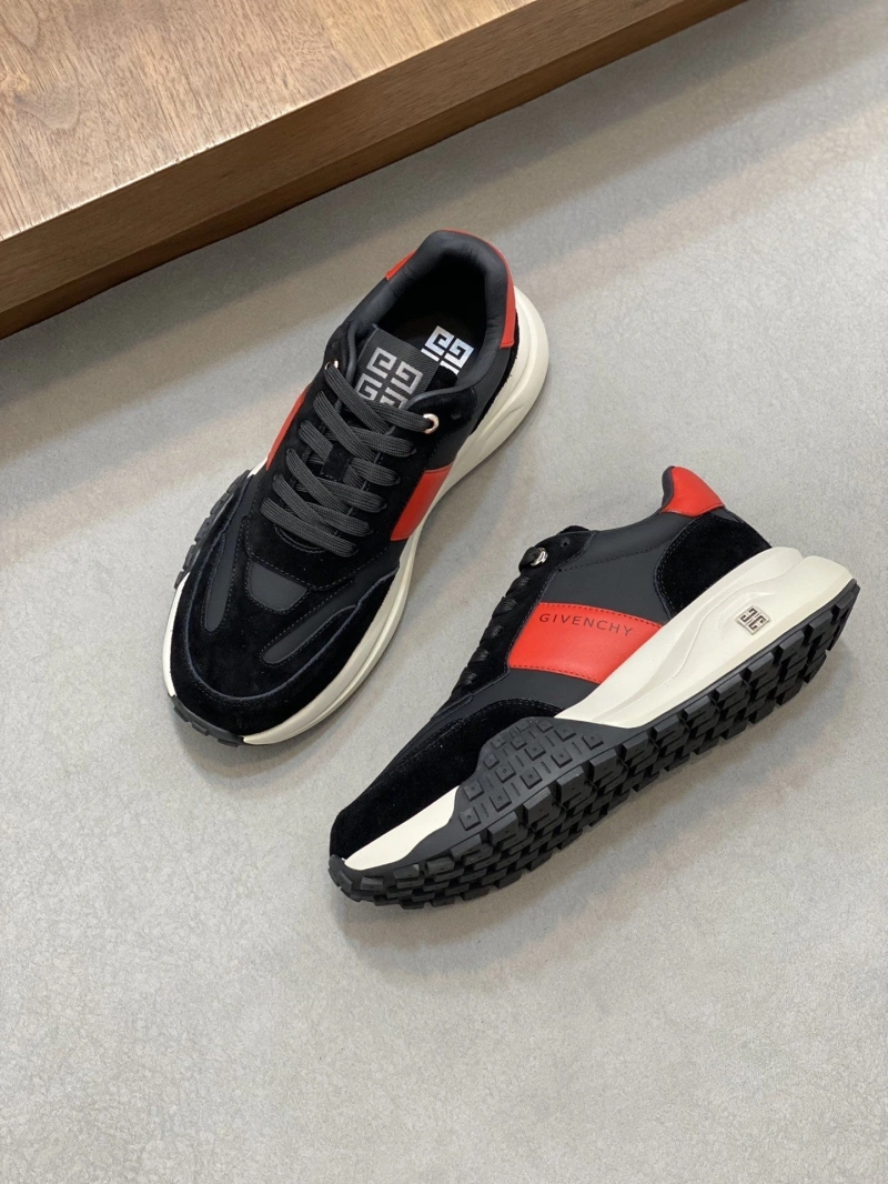 Gxvxnchy Sneakers Classic 154708