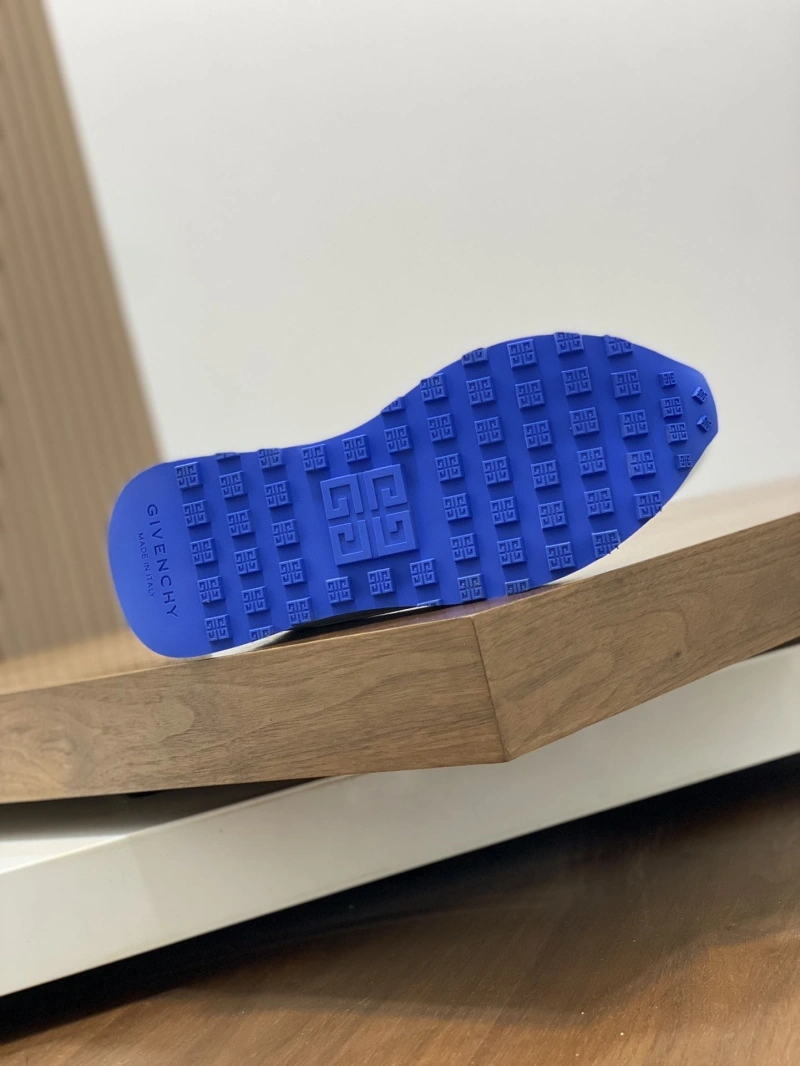 Gxvxnchy Sneakers SmartChoice 154706
