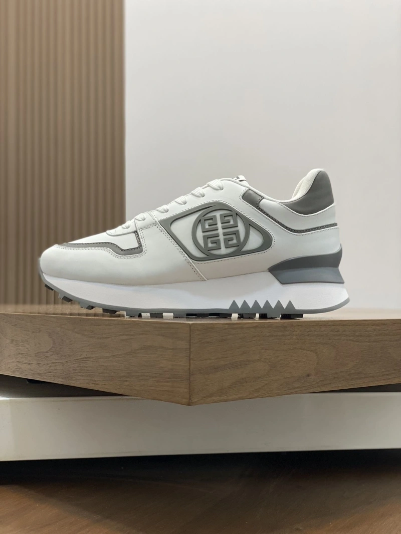 Durable Gxvxnchy Sneakers 154719