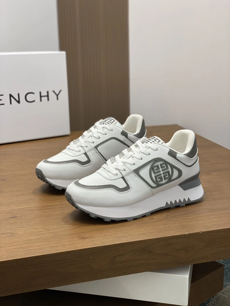 Durable Gxvxnchy Sneakers 154719
