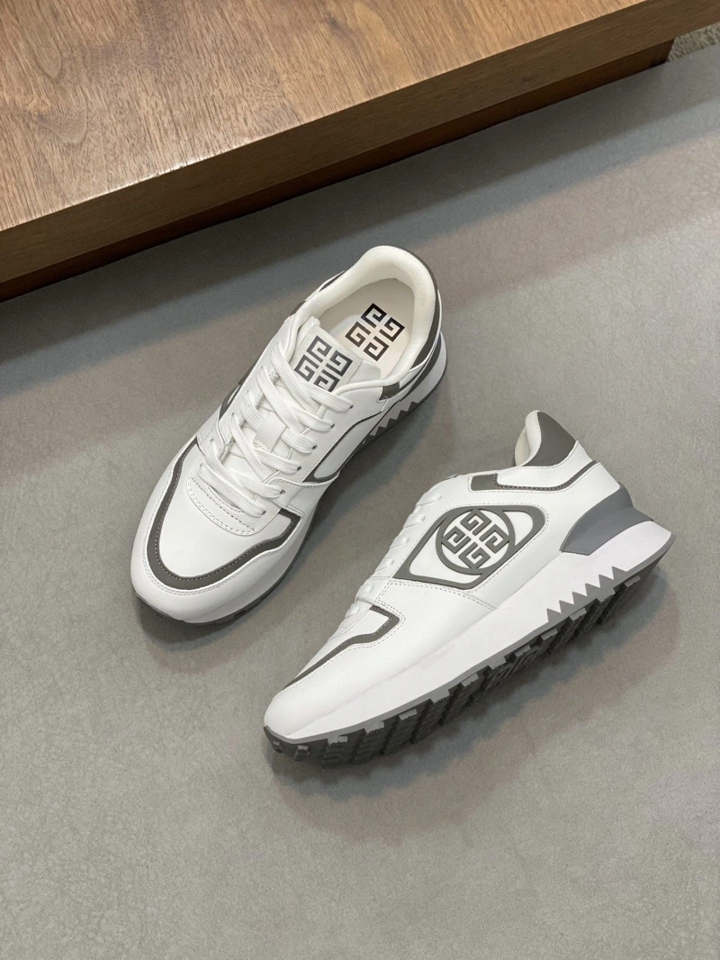Durable Gxvxnchy Sneakers 154719