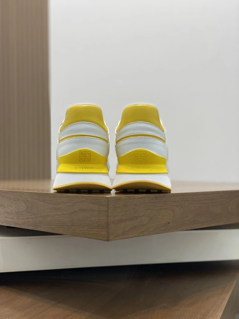 Gxvxnchy Sneakers WellDesigned 154720
