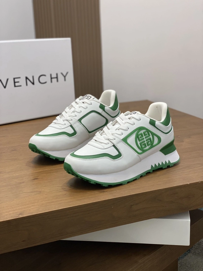 Gxvxnchy Sneakers Trendsetting 154702