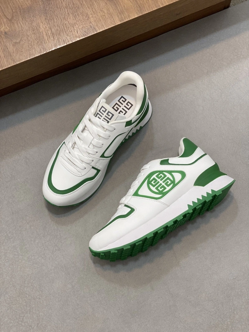 Gxvxnchy Sneakers Trendsetting 154702