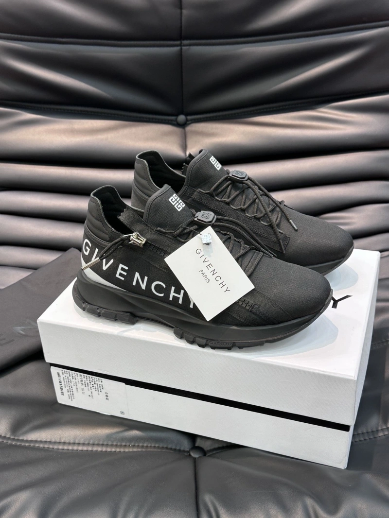 Gxvxnchy Sneakers Soft 154712
