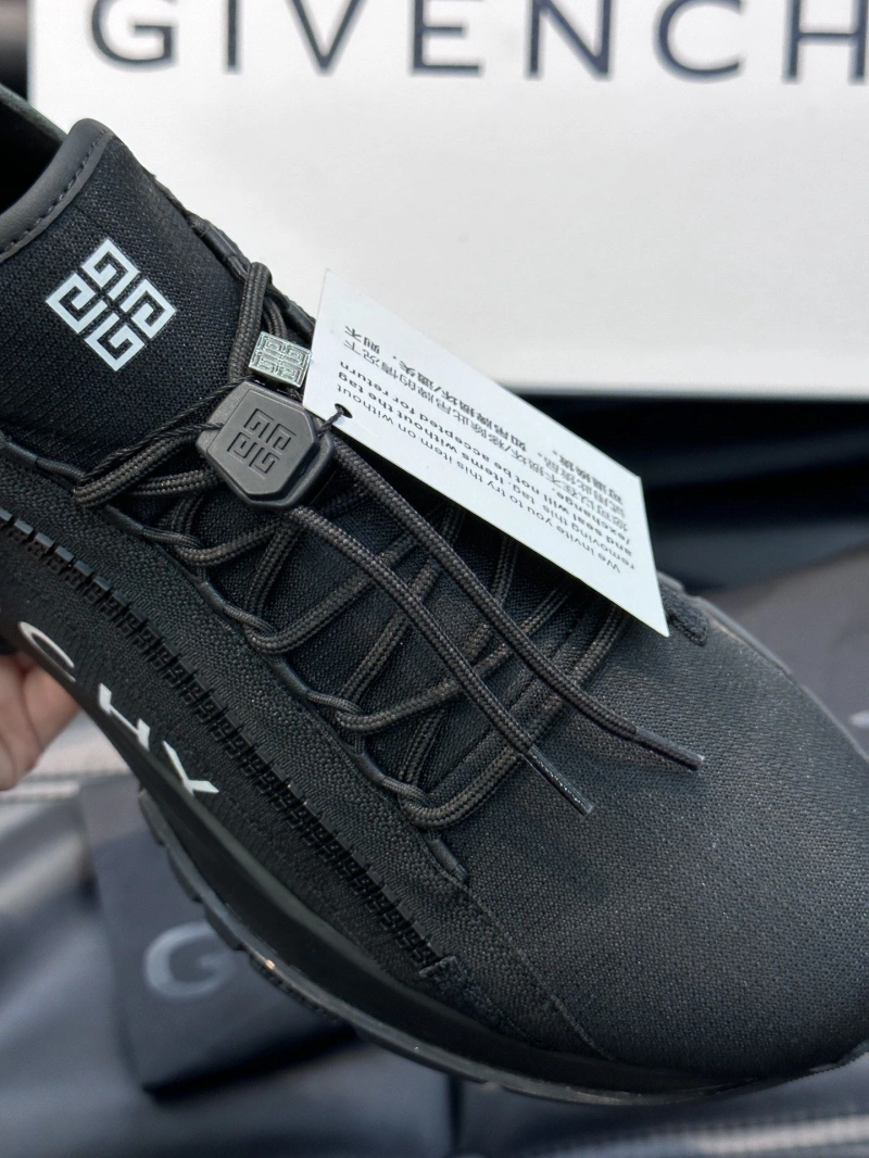 Gxvxnchy Sneakers Soft 154712