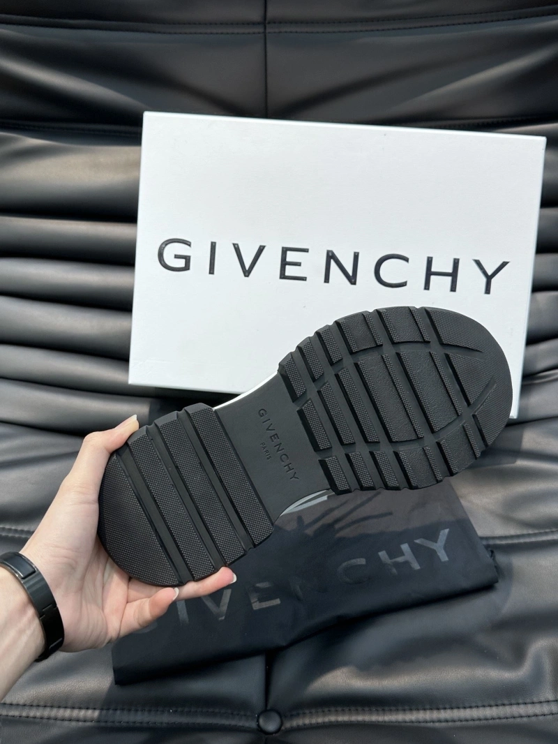 Gxvxnchy Sneakers SmartChoice 154700