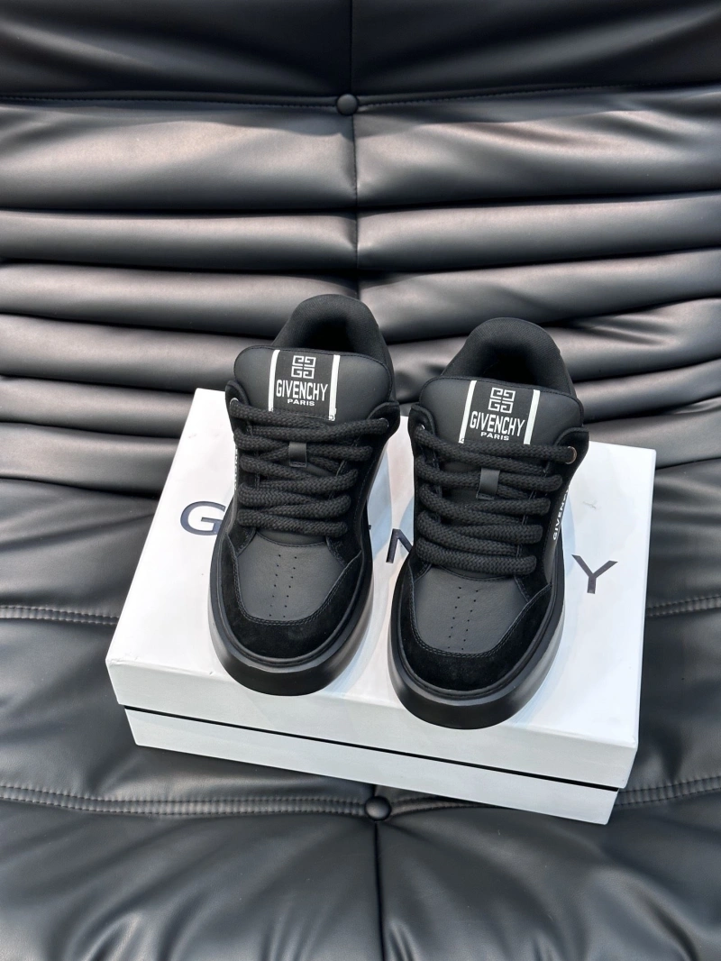 Functional Gxvxnchy Sneakers 154696