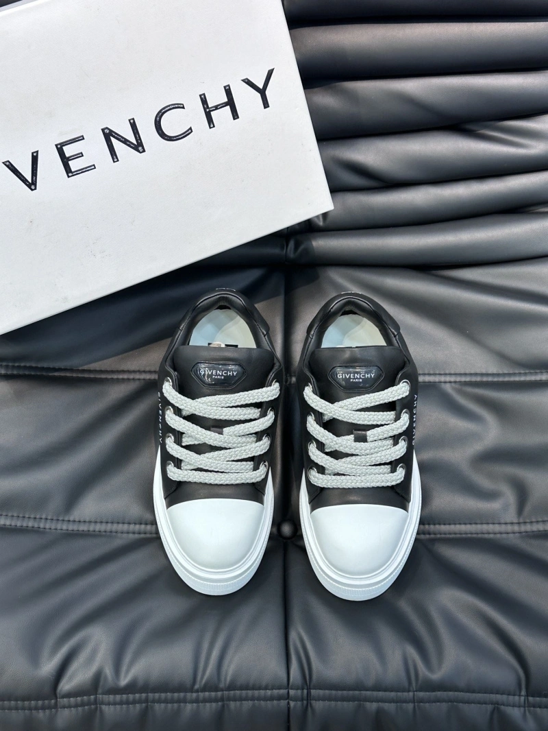 Comfortable Gxvxnchy Sneakers 154697