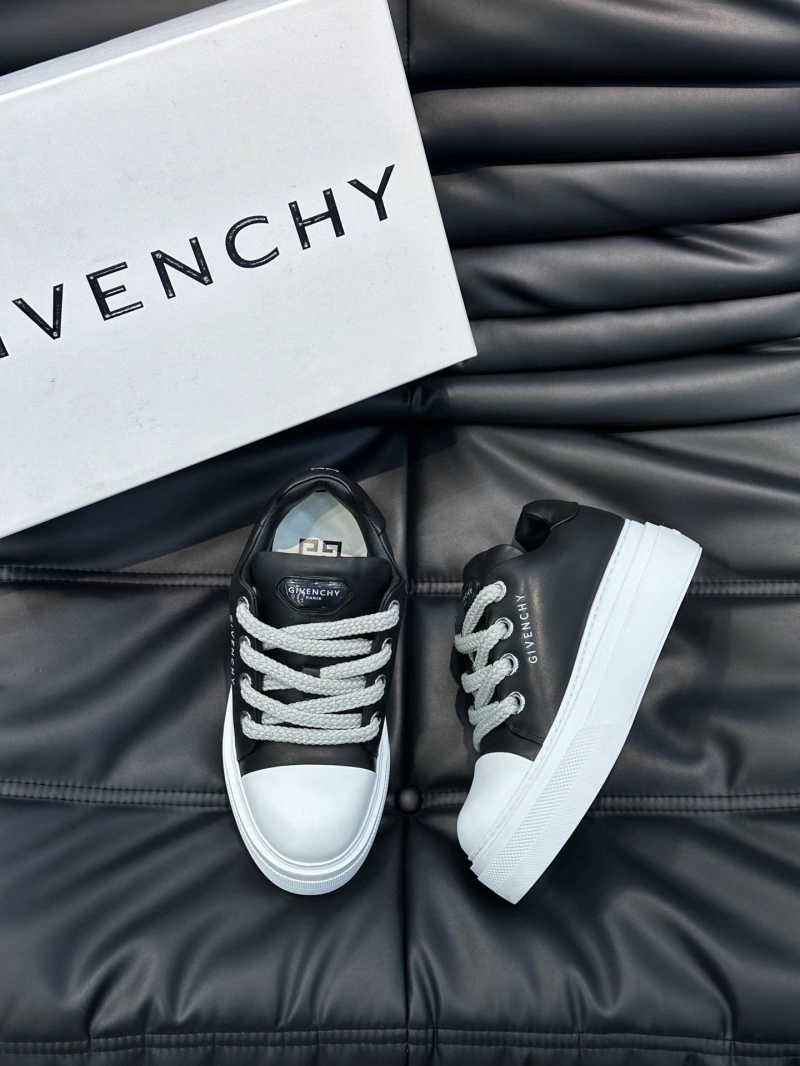 Comfortable Gxvxnchy Sneakers 154697