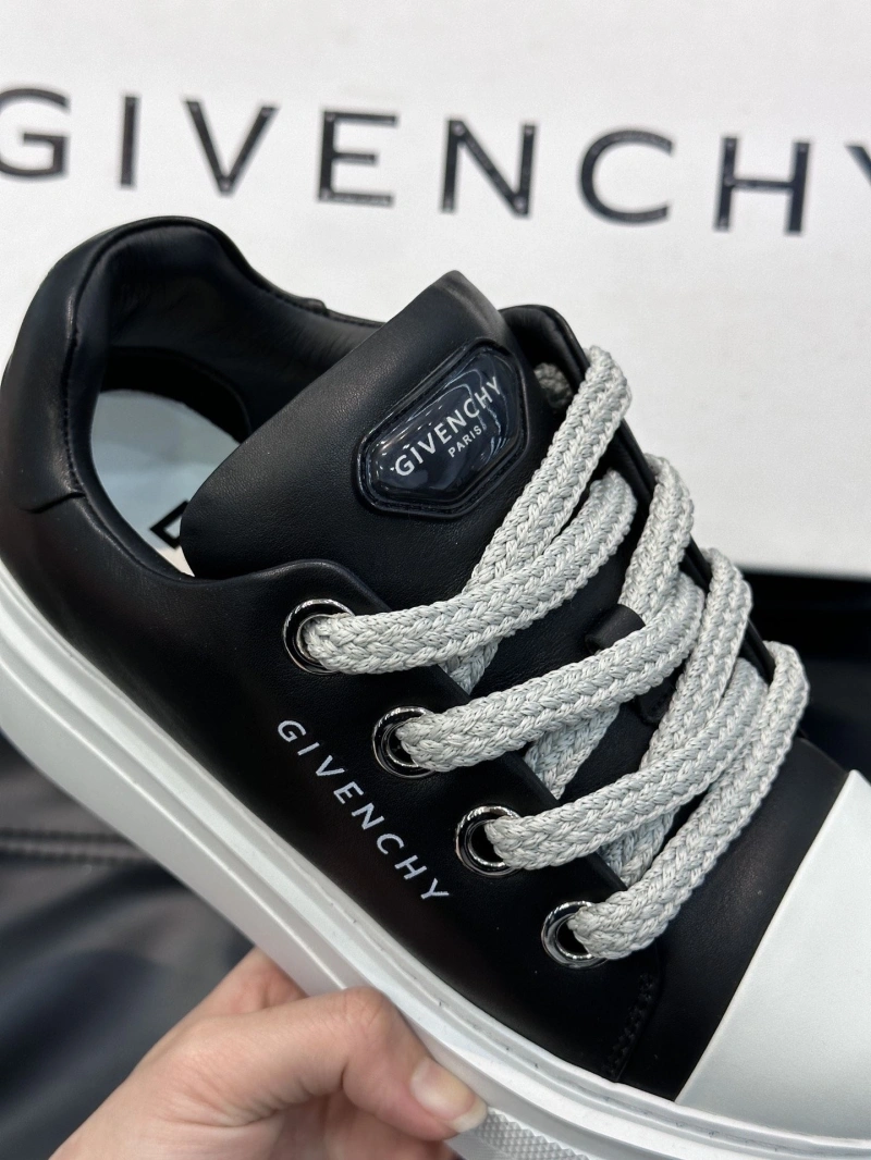 Comfortable Gxvxnchy Sneakers 154697