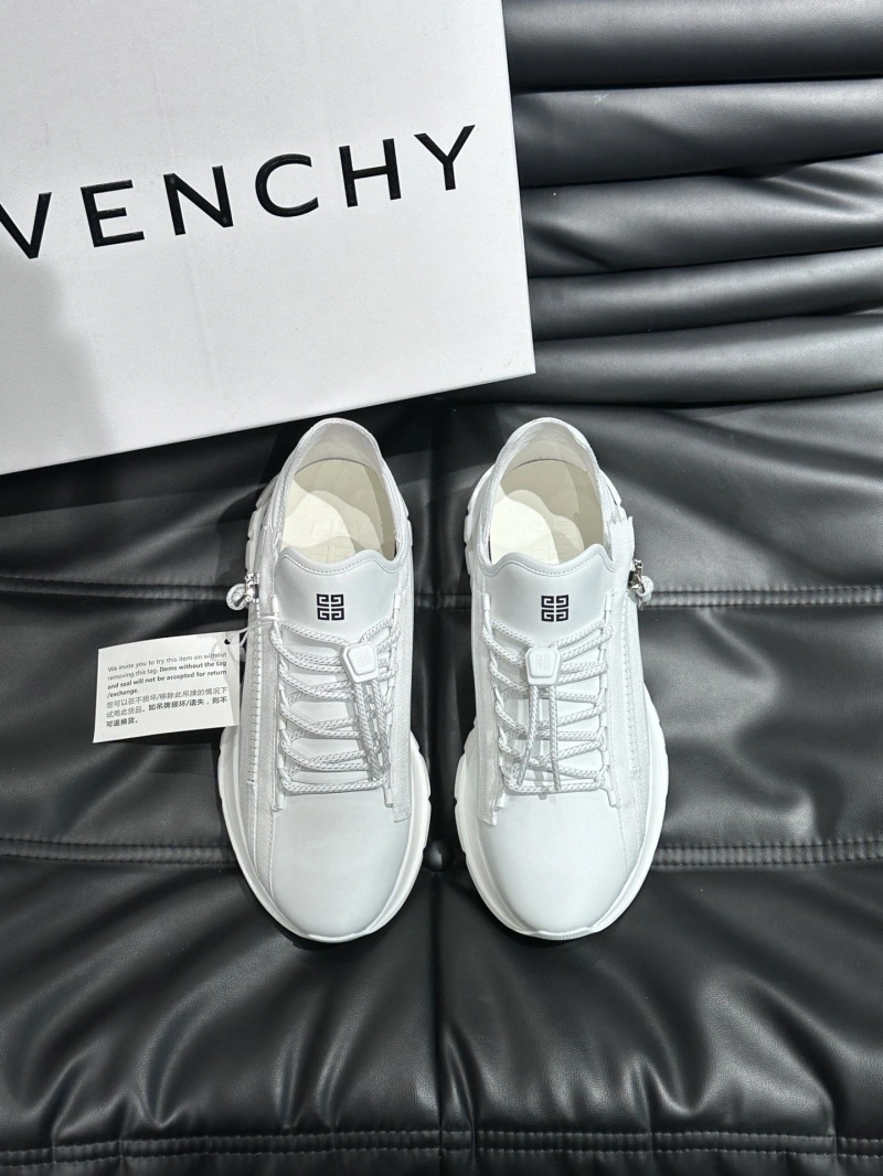 Gxvxnchy Sneakers Cozy 154692