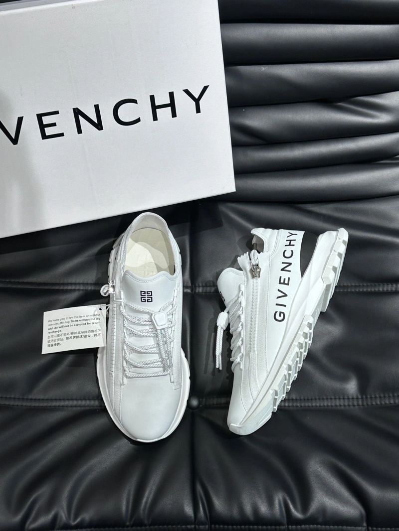 Gxvxnchy Sneakers Cozy 154692