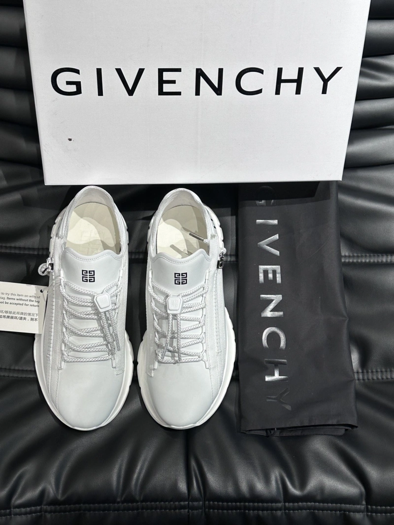 Gxvxnchy Sneakers Cozy 154692