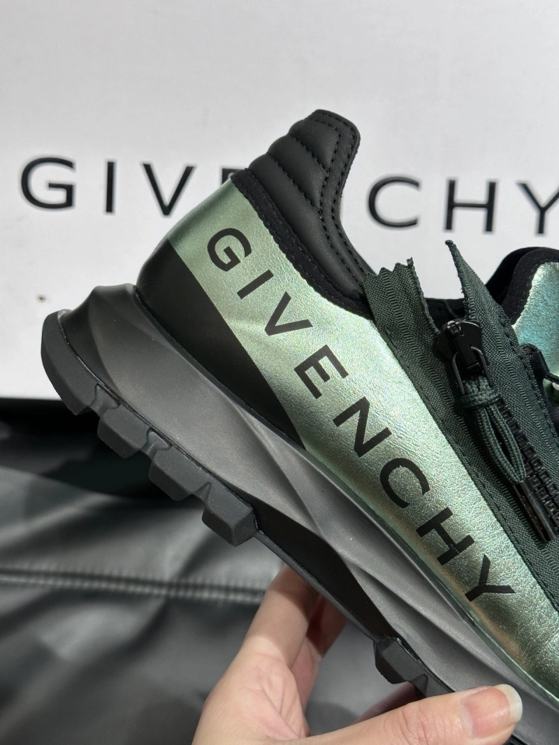 Gxvxnchy Sneakers Minimalist 154693