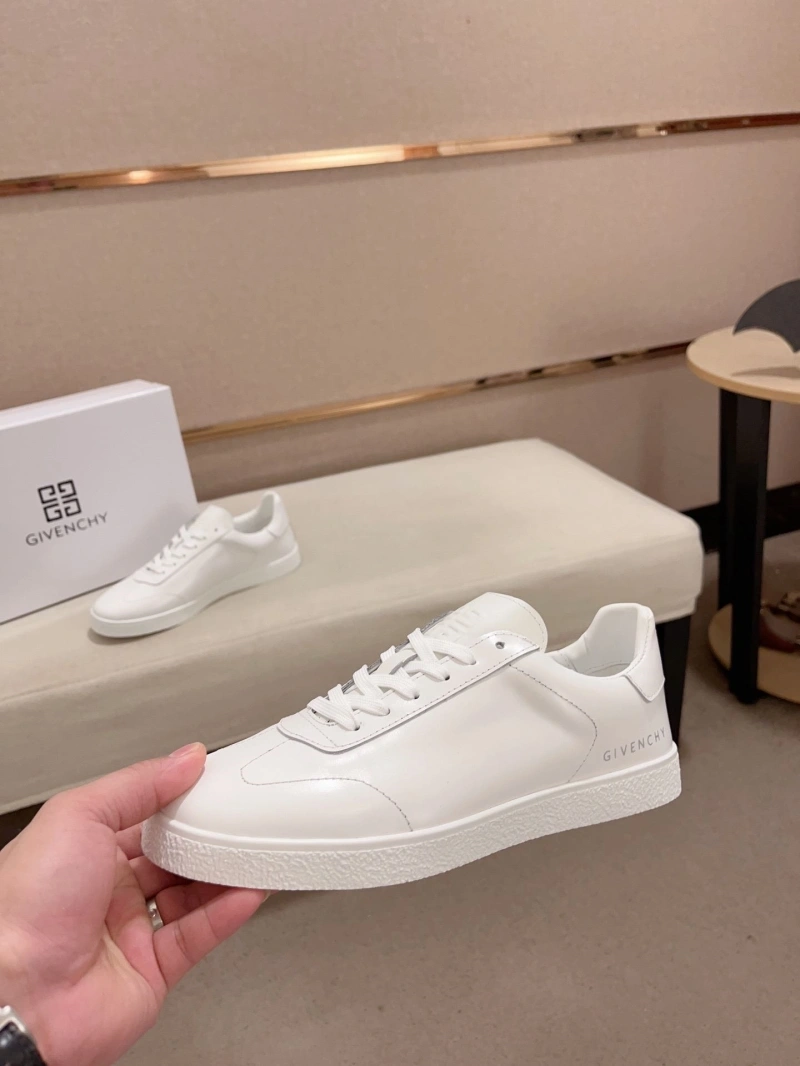 Elegant Gxccx Sneakers 166009