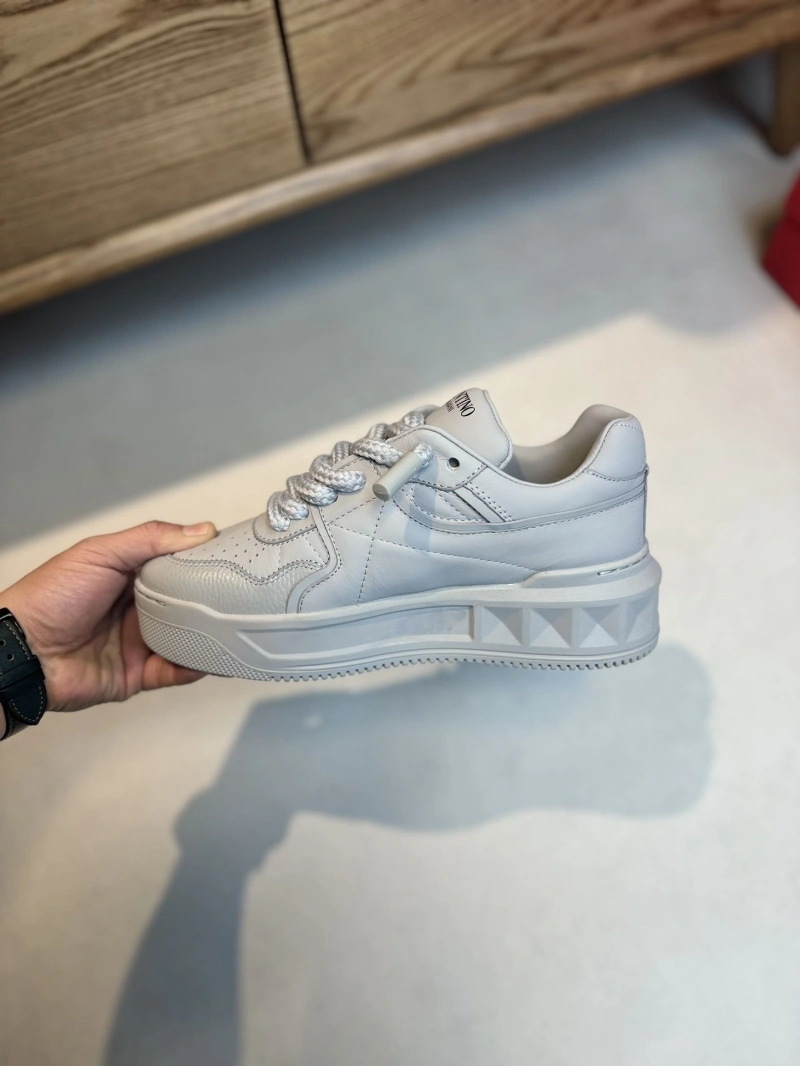 UrbanStyle Vxlxntino Sneakers 232929