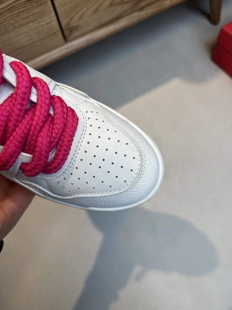 Sleek Vxlxntino Sneakers 232935