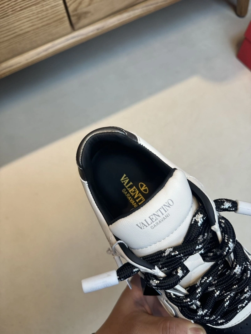 GoAnywhere Vxlxntino Sneakers 232937