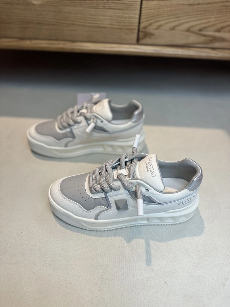 Durable Vxlxntino Sneakers 232947
