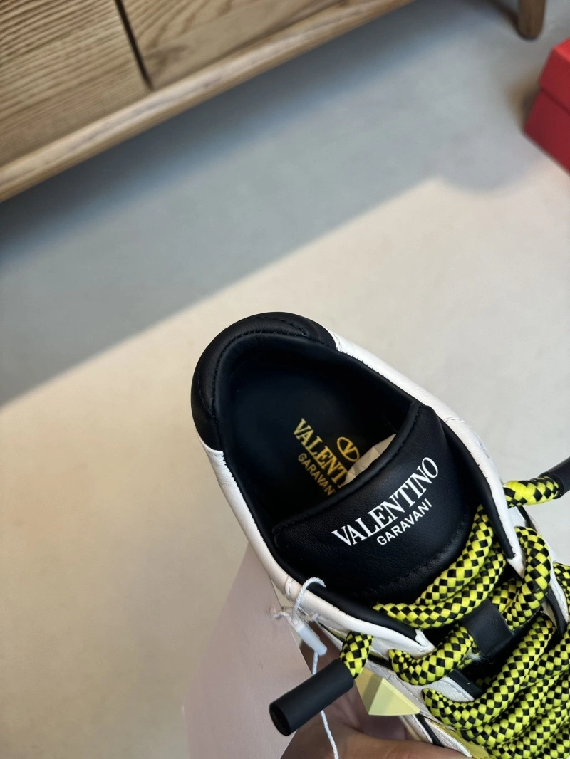 AllSeason Vxlxntino Sneakers 232948