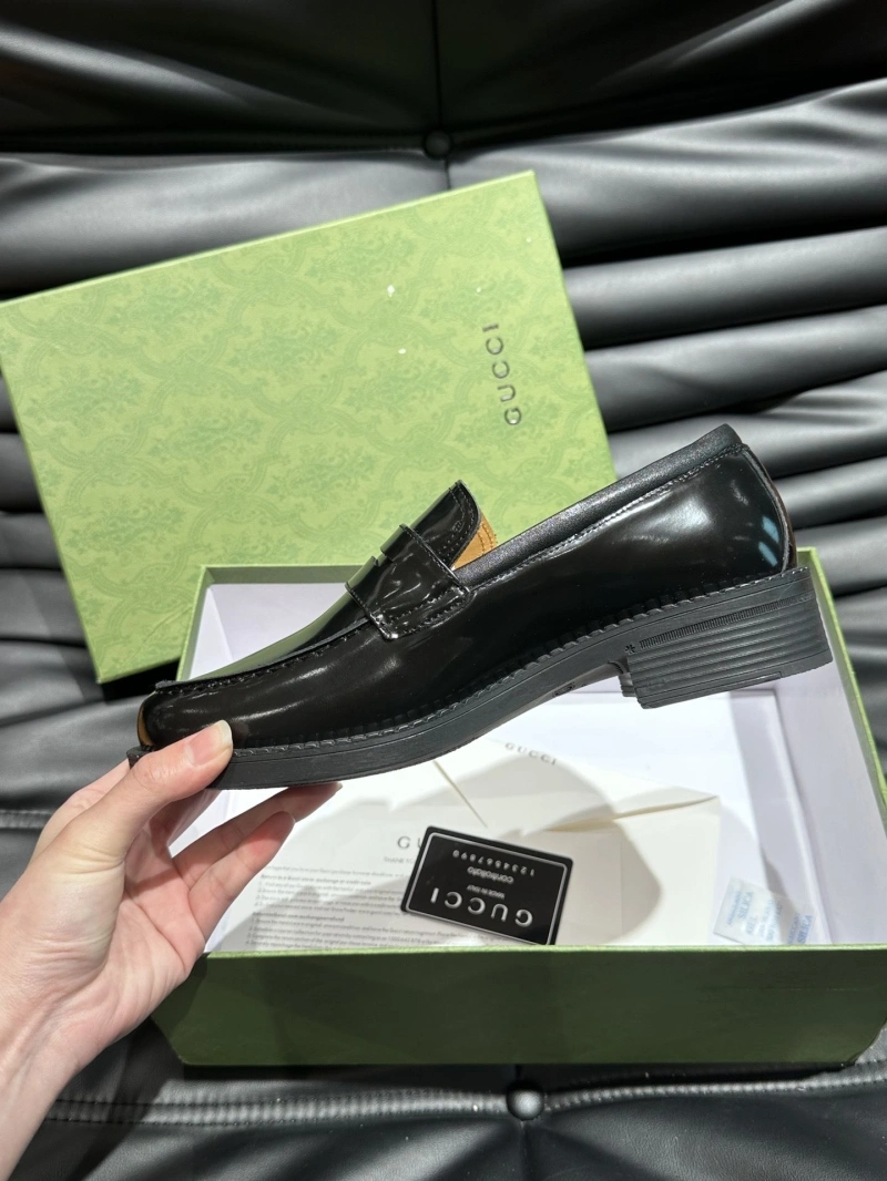 Trendy Gxccx Leather Shoes 165773