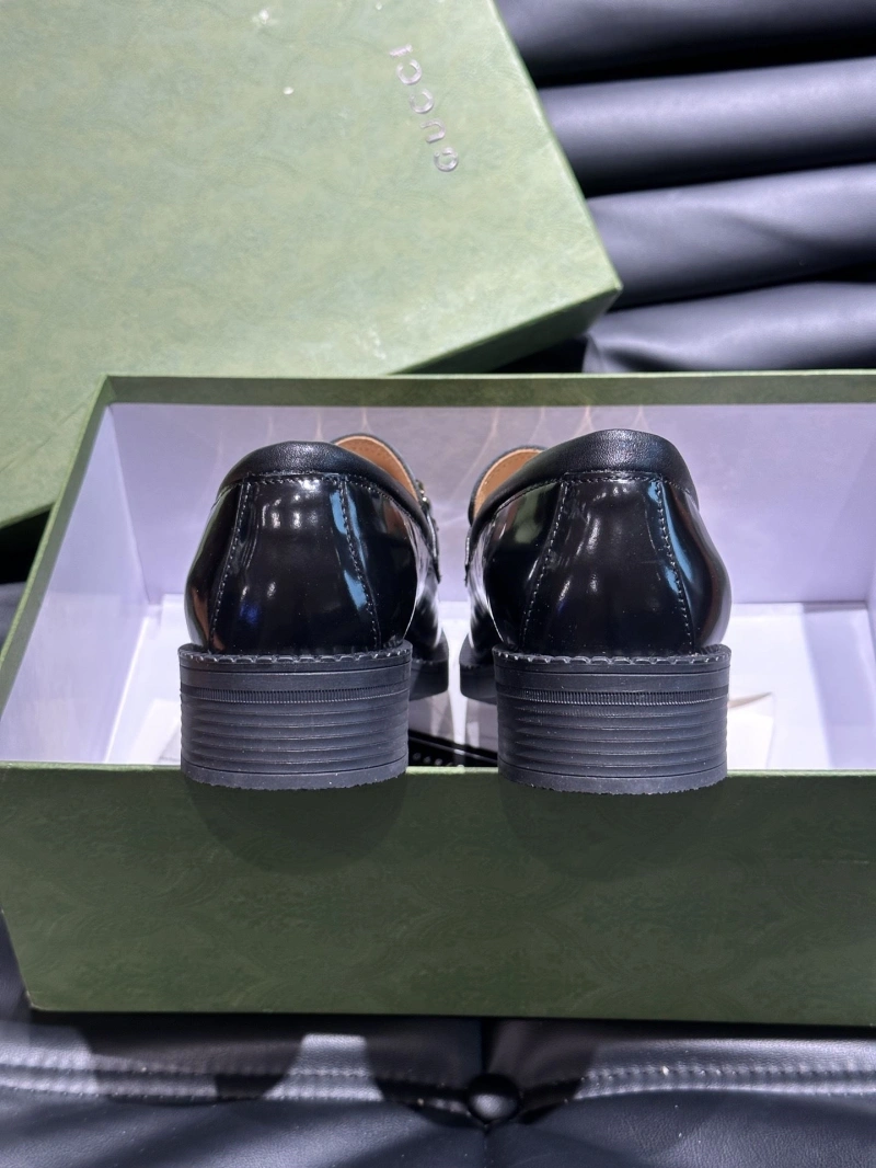Lightweight Gxccx Leather Shoes 165788