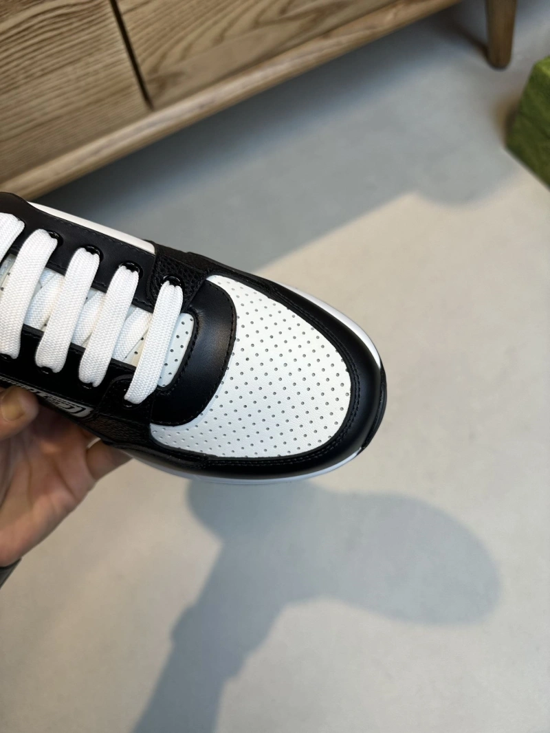 Bold Gxccx Sneakers 165967