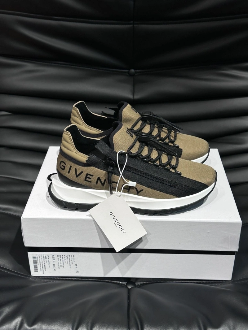Modern Gxvxnchy Sneakers 154685
