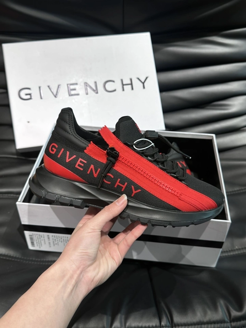Durable Gxvxnchy Sneakers 154686