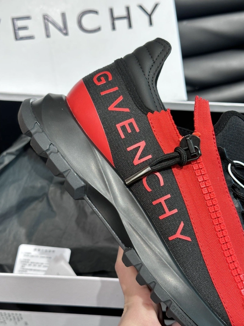 Durable Gxvxnchy Sneakers 154686